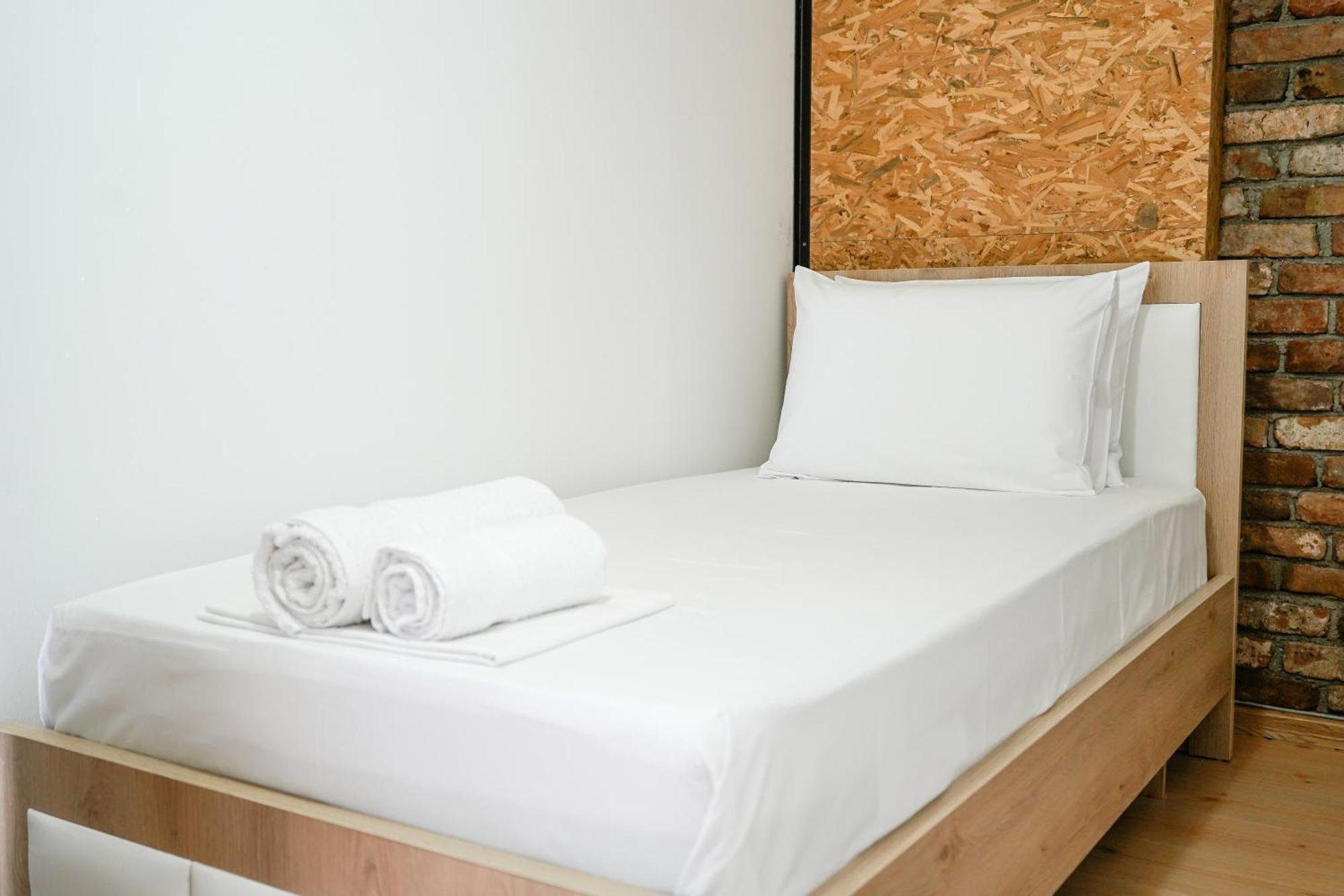 Ora Apartment Gjirokastër Buitenkant foto
